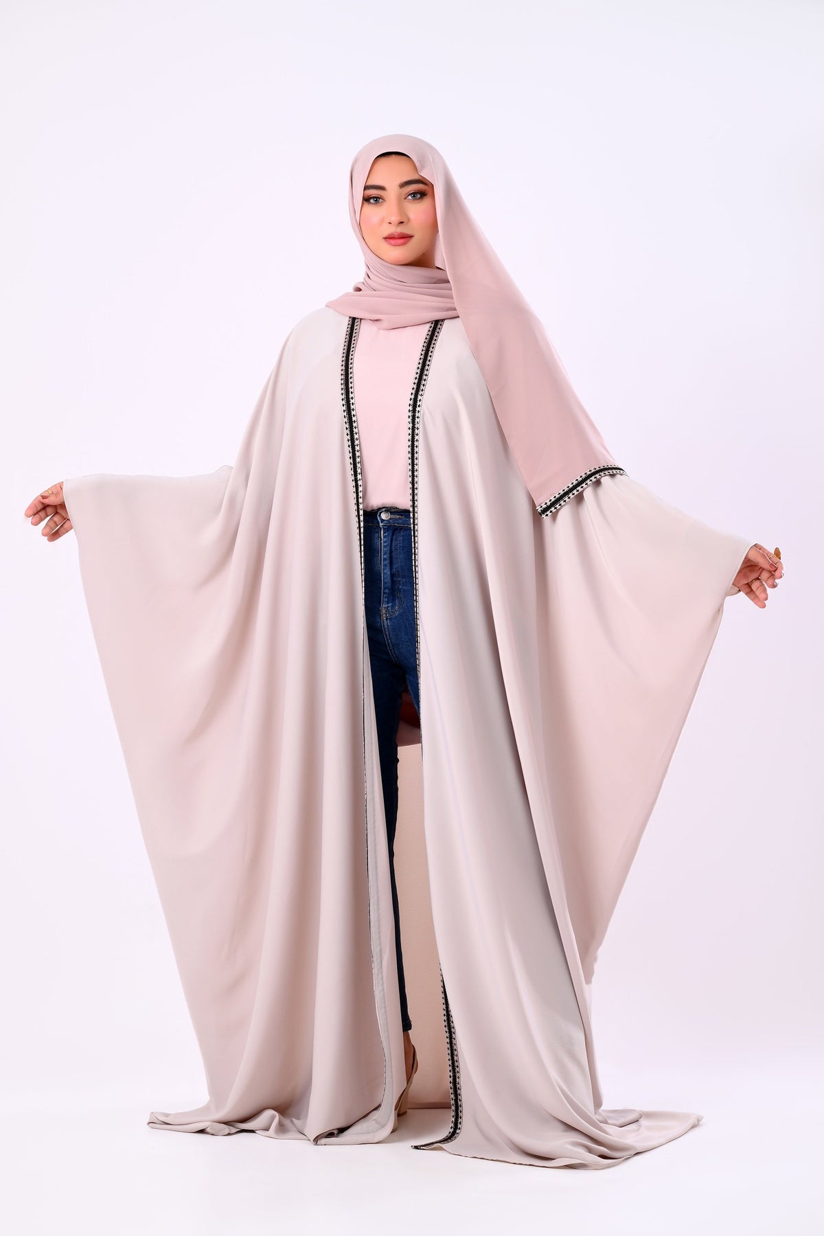 Wingy Abaya