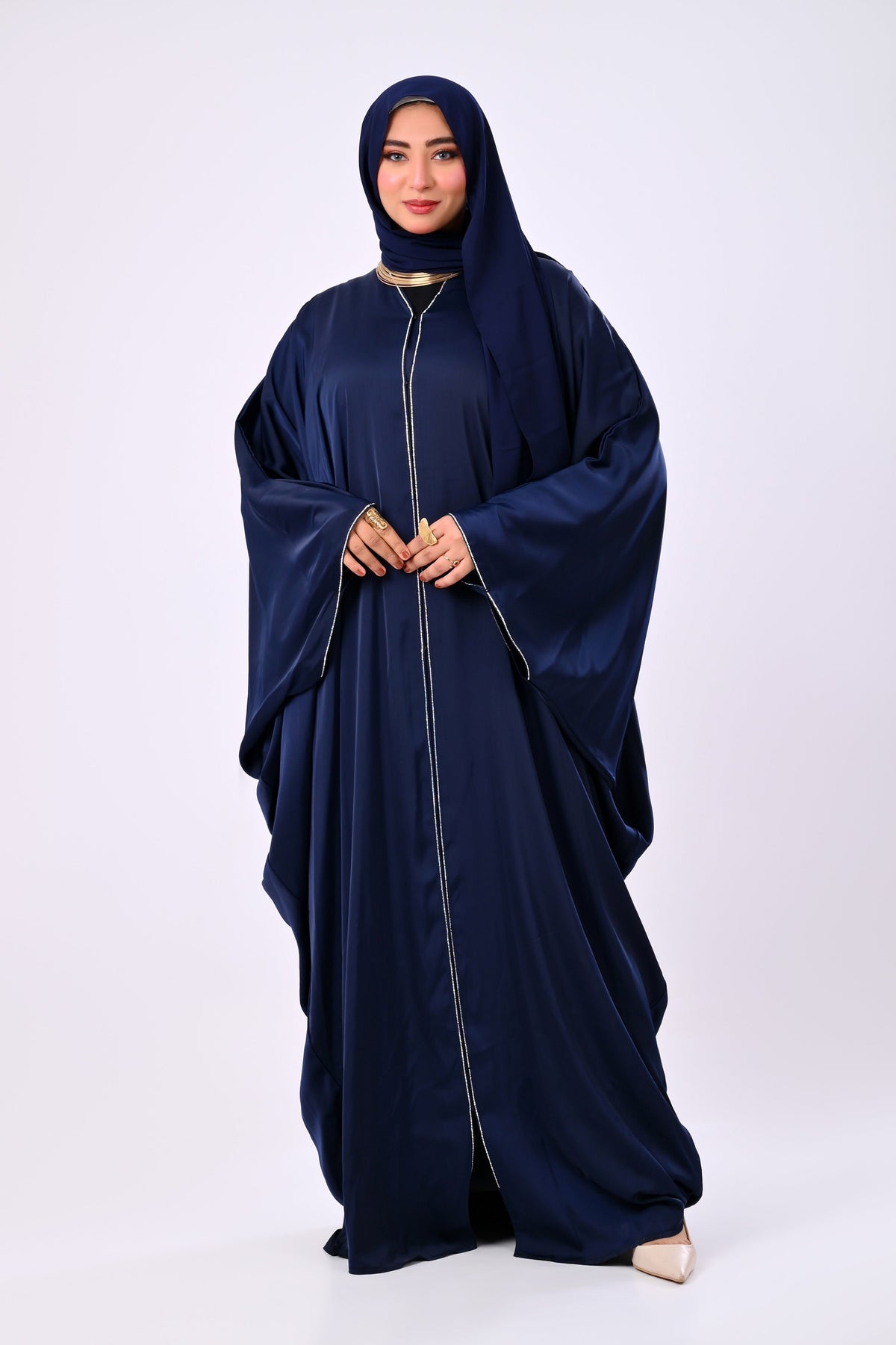 Liney  Abaya